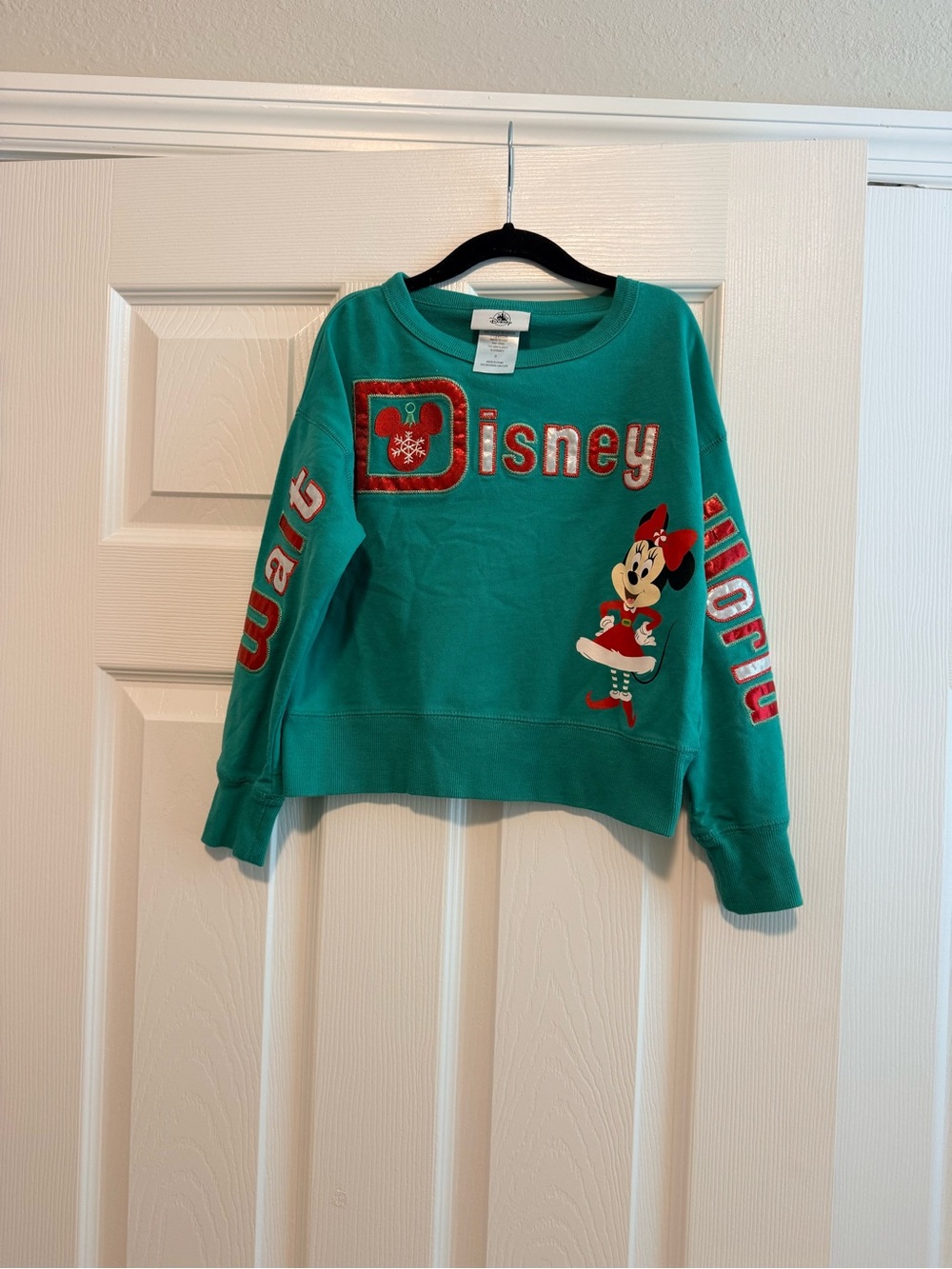 Disney Minnie Mouse Holiday Crewneck